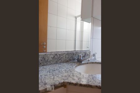 Banheiro do Quarto 1 de apartamento para alugar com 3 quartos, 90m² em Sul (águas Claras), Brasília