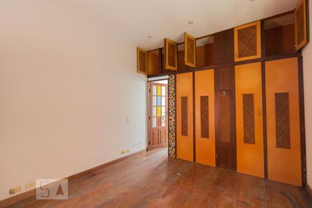 Suíte de casa à venda com 2 quartos, 190m² em Pinheiros, São Paulo