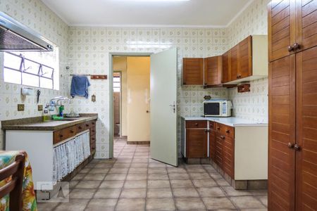 Cozinha de casa de condomínio à venda com 4 quartos, 130m² em Butantã, São Paulo