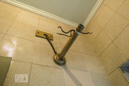 Casa de condomínio à venda com 130m², 4 quartos e 2 vagas Casa de condomínio à venda com 130m², 4 quartos e 2 vagasChuveiro Elétrico