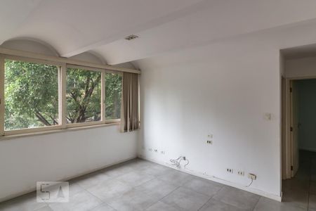 Apartamento para alugar com 76m², 2 quartos e 1 vagaSala