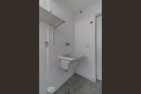 Apartamento para alugar com 76m², 2 quartos e 1 vagaÁrea de serviço