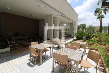 Apartamento para alugar com 65m², 2 quartos e 1 vagaÁrea comum - Churrasqueira