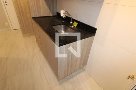 Sala/Cozinha de apartamento para alugar com 2 quartos, 65m² em Jardim Vazani, São Paulo