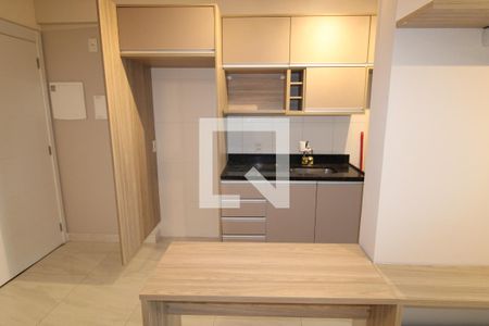 Apartamento para alugar com 65m², 2 quartos e 1 vagaSala/Cozinha