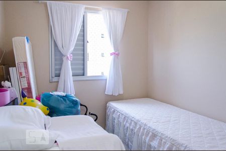 Dormitório 1 de apartamento para alugar com 2 quartos, 44m² em Igara, Canoas