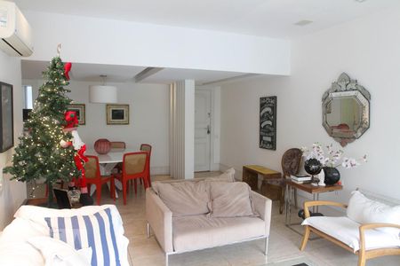 Sala de apartamento para alugar com 2 quartos, 149m² em Leblon, Rio de Janeiro