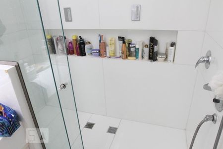 Apartamento para alugar com 149m², 2 quartos e 1 vaga Apartamento para alugar com 149m², 2 quartos e 1 vagaBanheiro do Quarto 2 - Suíte