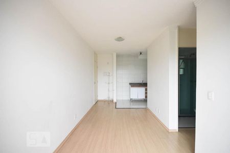 Sala de apartamento à venda com 3 quartos, 62m² em Pirajussara, São Paulo