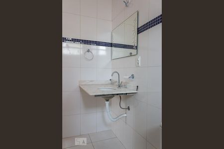 Casa para alugar com 120m², 3 quartos e 3 vagasBanheiro Social