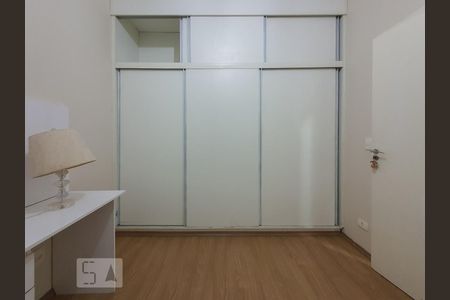 Quarto  de casa para alugar com 3 quartos, 100m² em Cambuci, São Paulo