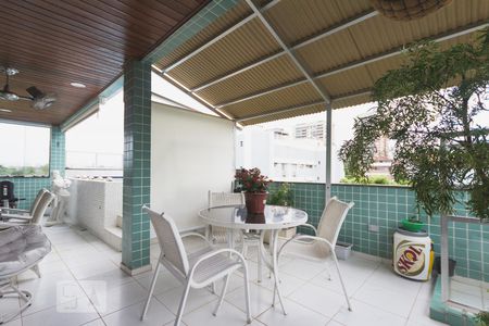 Apartamento para alugar com 320m², 6 quartos e 4 vagas Apartamento para alugar com 320m², 6 quartos e 4 vagasVaranda 2