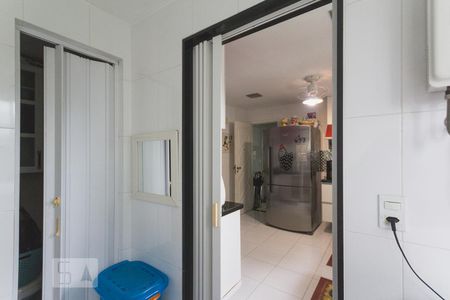 Apartamento para alugar com 320m², 6 quartos e 4 vagas Apartamento para alugar com 320m², 6 quartos e 4 vagasÁrea de Serviço
