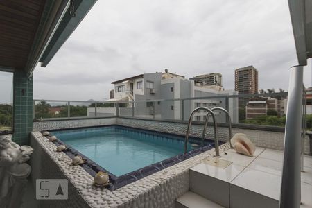 Apartamento para alugar com 320m², 6 quartos e 4 vagas Apartamento para alugar com 320m², 6 quartos e 4 vagasPiscina