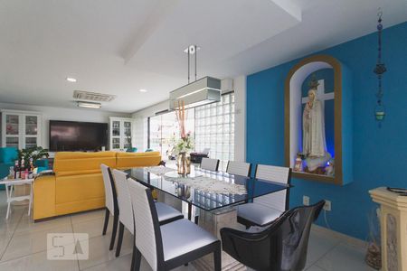 Sala de apartamento para alugar com 6 quartos, 320m² em Barra da Tijuca, Rio de Janeiro