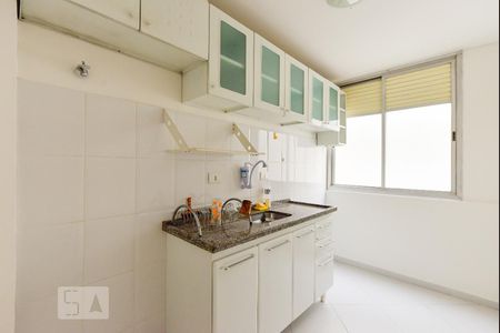 Cozinha de apartamento à venda com 2 quartos, 58m² em Pinheiros, São Paulo