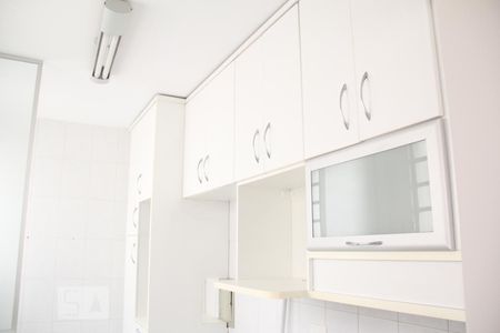 Cozinha de apartamento para alugar com 2 quartos, 60m² em Jardim Bonfiglioli, Jundiaí
