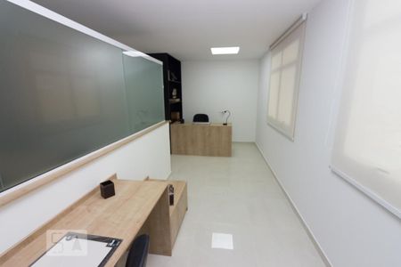 Apartamento à venda com 40m², 1 quarto e 1 vagaHome Offices