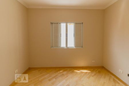 Apartamento à venda com 120m², 3 quartos e 2 vagas Apartamento à venda com 120m², 3 quartos e 2 vagasQuarto 03