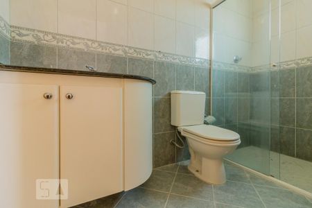 Apartamento à venda com 120m², 3 quartos e 2 vagas Apartamento à venda com 120m², 3 quartos e 2 vagasSuite