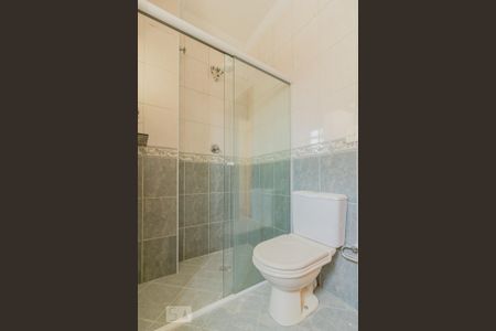 Apartamento à venda com 120m², 3 quartos e 2 vagas Apartamento à venda com 120m², 3 quartos e 2 vagasBanheiro