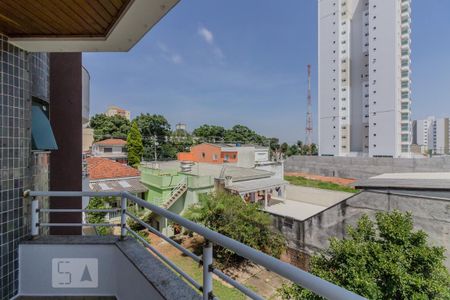 Apartamento à venda com 120m², 3 quartos e 2 vagas Apartamento à venda com 120m², 3 quartos e 2 vagasVaranda
