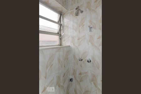 Apartamento à venda com 75m², 3 quartos e 1 vaga Apartamento à venda com 75m², 3 quartos e 1 vagaBanheiro