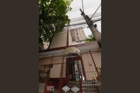 Apartamento à venda com 75m², 3 quartos e 1 vaga Apartamento à venda com 75m², 3 quartos e 1 vagaFachada