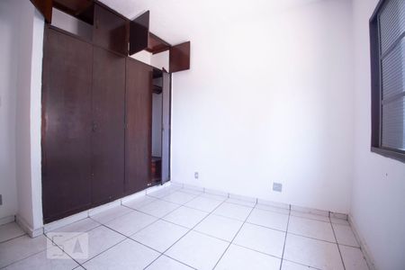 quarto 2 de casa para alugar com 3 quartos, 146m² em Vila Lemos, Campinas