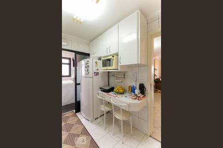 Apartamento à venda com 85m², 2 quartos e sem vagaCozinha