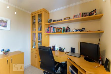 Apartamento à venda com 85m², 2 quartos e sem vagaQuarto