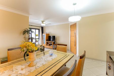 Apartamento à venda com 85m², 2 quartos e sem vagaSala