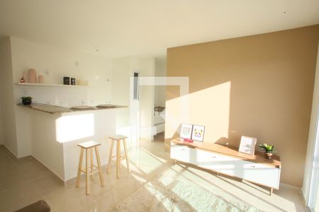 Sala de apartamento à venda com 1 quarto, 36m² em Taquara, Rio de Janeiro