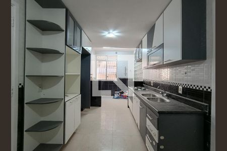 Apartamento à venda com 330m², 3 quartos e 2 vagasCozinha e Área de Serviço