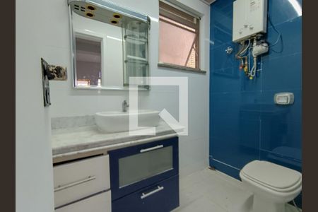 Apartamento à venda com 330m², 3 quartos e 2 vagasBanheiro Social