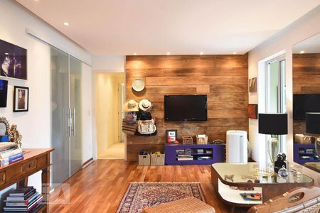 Sala de T de apartamento para alugar com 3 quartos, 122m² em Vila Andrade, São Paulo