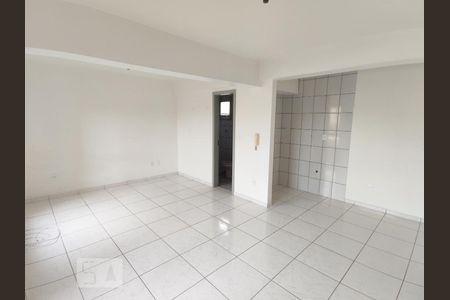 Sala/Cozinha/Quarto de kitnet/studio para alugar com 1 quarto, 25m² em Centro, São Leopoldo