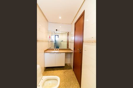 Apartamento à venda com 150m², 3 quartos e 2 vagasBanheiro da Suíte 2