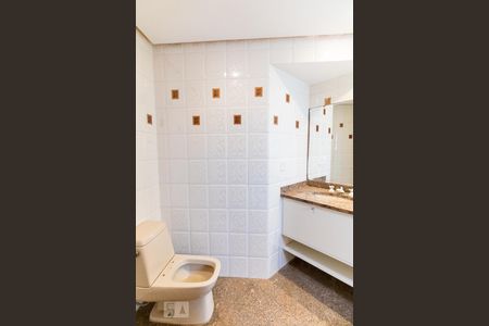 Apartamento à venda com 150m², 3 quartos e 2 vagasBanheiro da Suíte 3