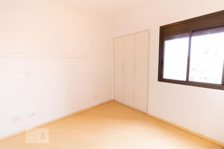 Apartamento à venda com 150m², 3 quartos e 2 vagasSuíte 2