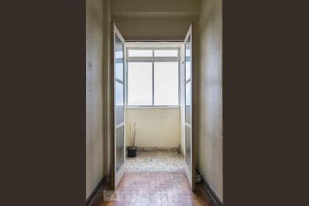 Varanda de kitnet/studio à venda com 1 quarto, 40m² em Liberdade, São Paulo