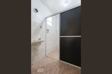 Banheiro  de kitnet/studio à venda com 1 quarto, 40m² em Liberdade, São Paulo