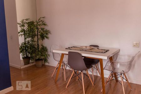 Apartamento à venda com 100m², 3 quartos e 1 vagaDetalhe Sala