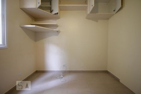Apartamento para alugar com 80m², 3 quartos e 2 vagasQuarto