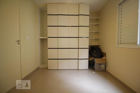 Apartamento para alugar com 80m², 3 quartos e 2 vagasQuarto