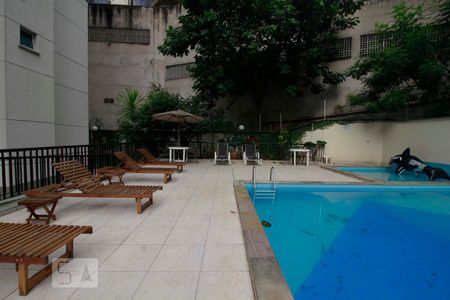Apartamento para alugar com 80m², 3 quartos e 2 vagasPiscina