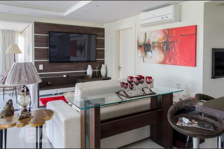 Apartamento à venda com 3 quartos, 150m² em Centro, Canoas