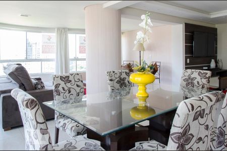 Apartamento à venda com 3 quartos, 150m² em Centro, Canoas