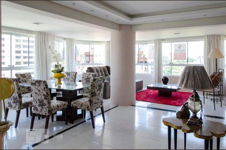 Apartamento à venda com 3 quartos, 150m² em Centro, Canoas