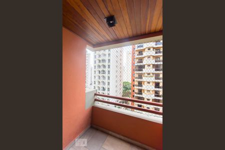 Varanda de apartamento à venda com 3 quartos, 84m² em Vila Olímpia, São Paulo